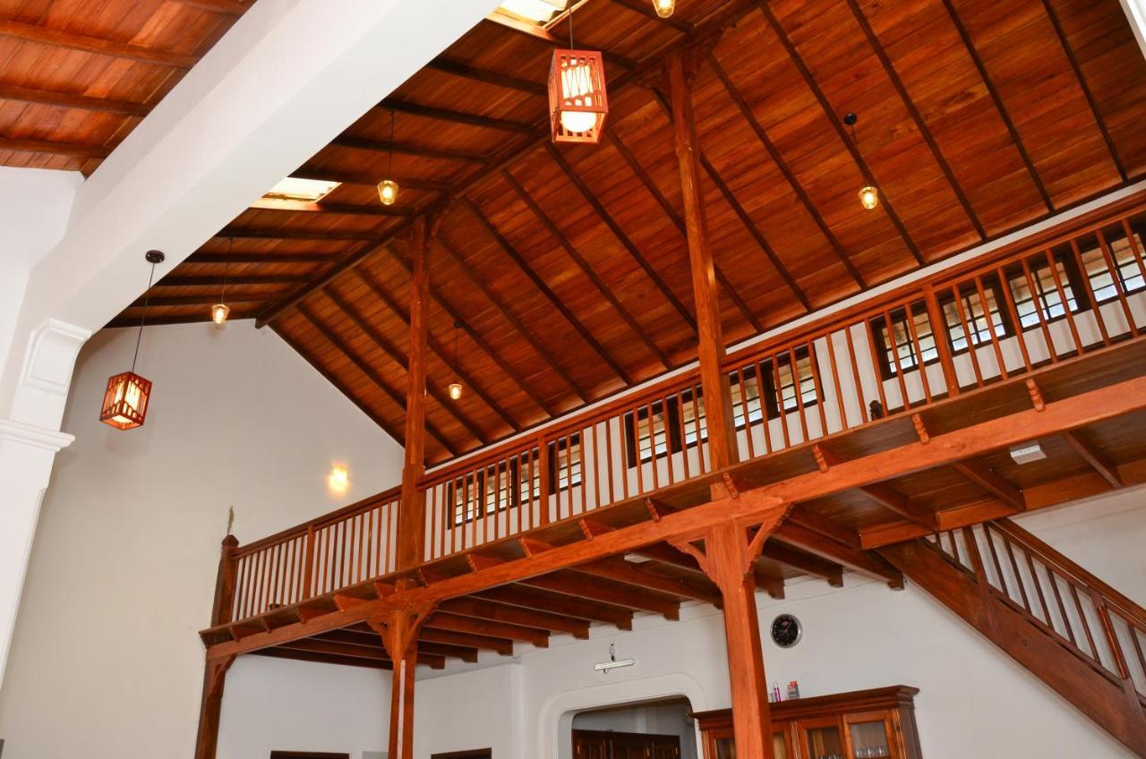 Villa Helvetia Галле Экстерьер фото